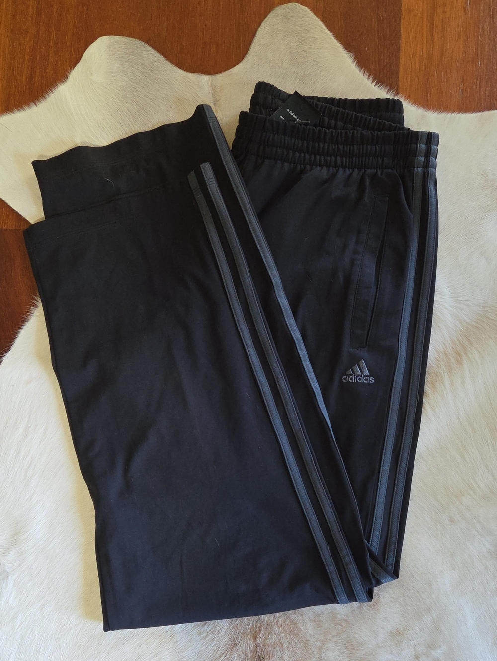 adidas Mens Black Pants with Grey Side Stripes Climalite M